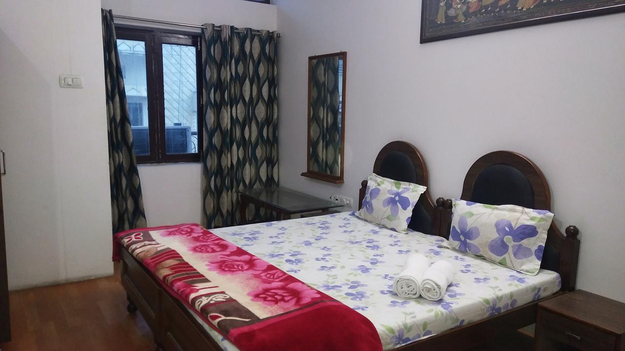 Ishan Paying Guest House Bénarès Extérieur photo