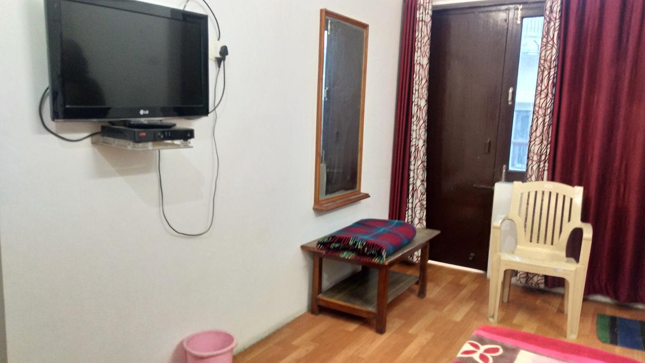 Ishan Paying Guest House Bénarès Extérieur photo