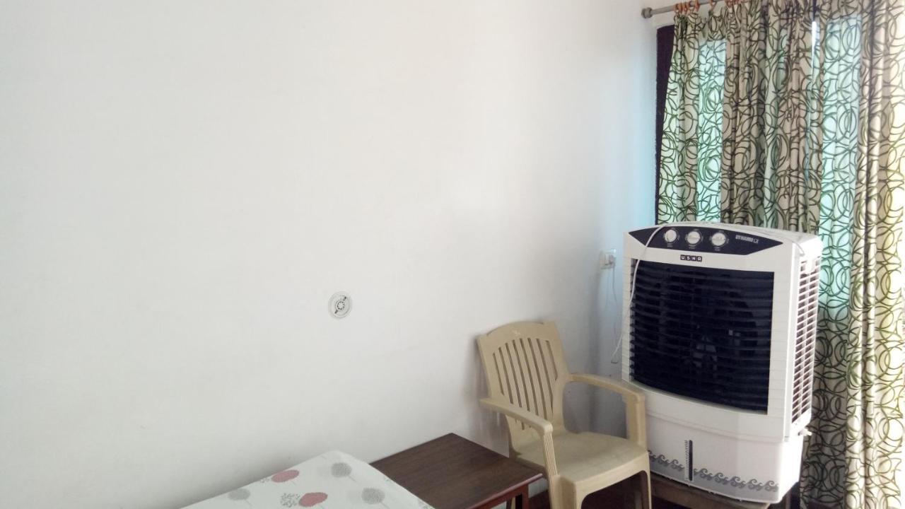 Ishan Paying Guest House Bénarès Extérieur photo