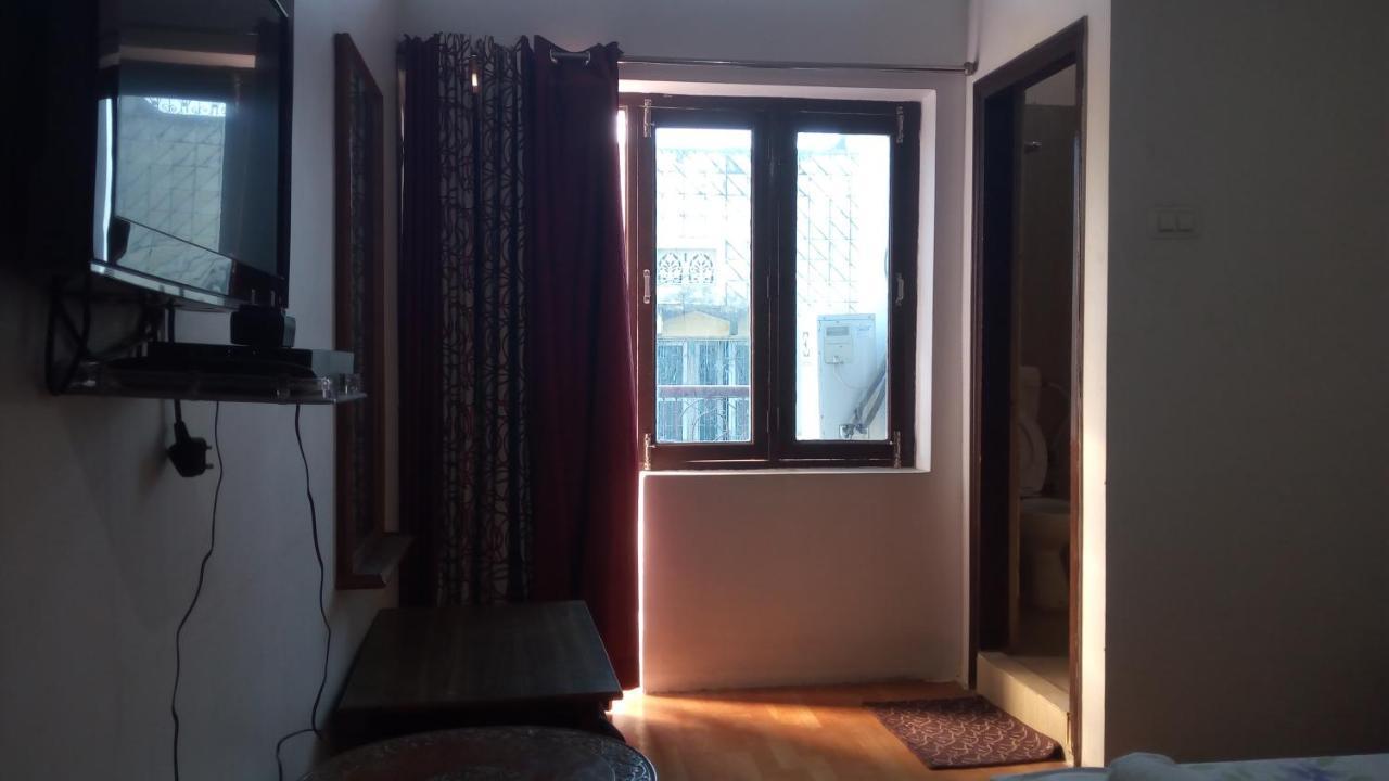 Ishan Paying Guest House Bénarès Extérieur photo